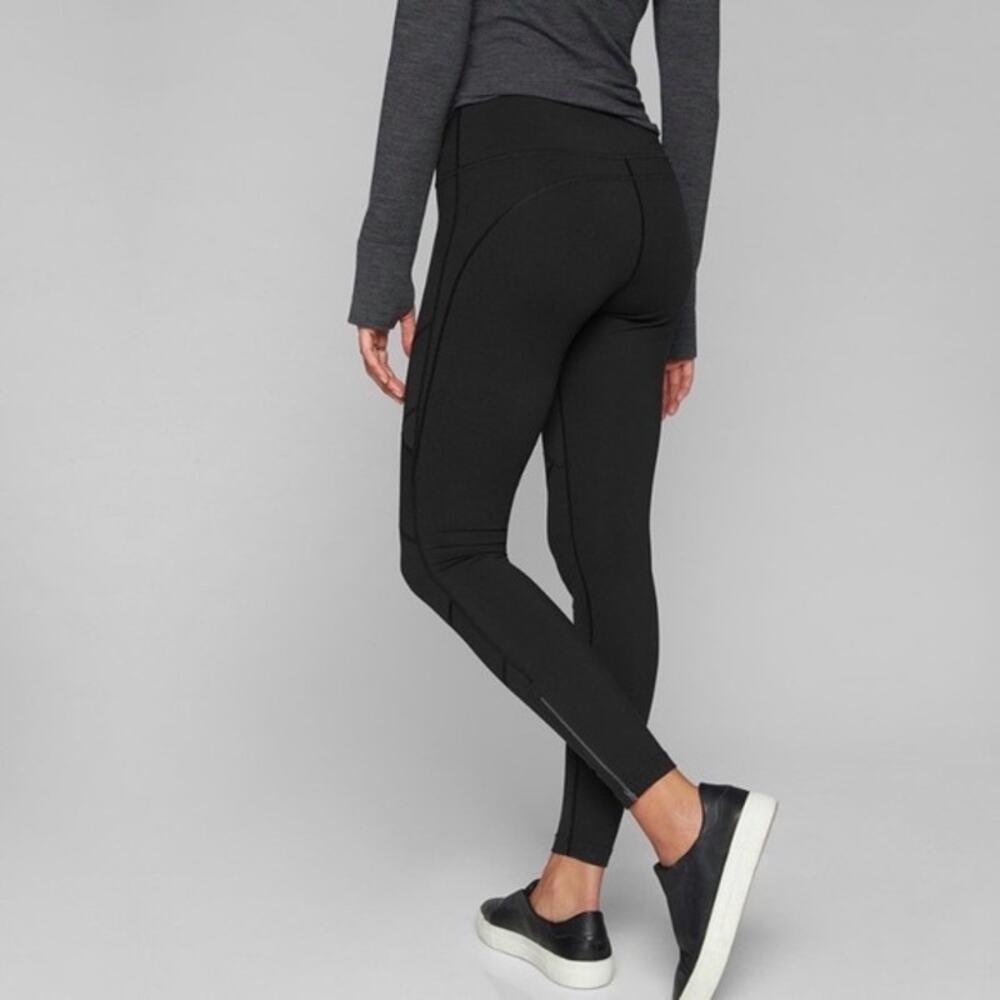 Athleta Sophia Street Tight Moto Leggings Black Zipper Detail Size Small 158808